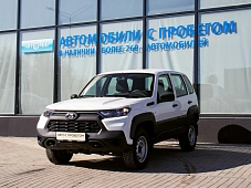 Lada Niva Travel