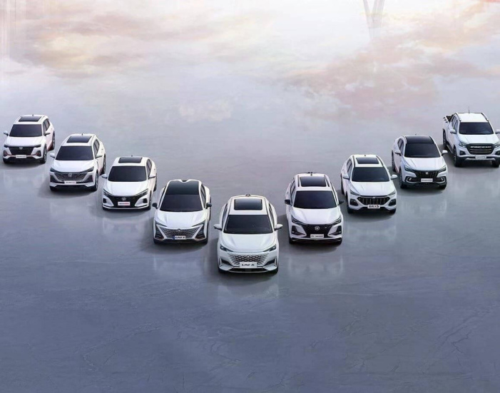 Продажи новых легковых автомобилей в России в 2026 году: главные тенденции авторынка